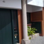 DE (57)